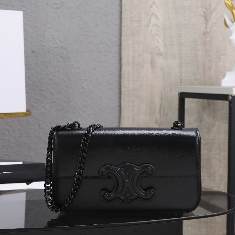 Ce1i*e triomphe bags